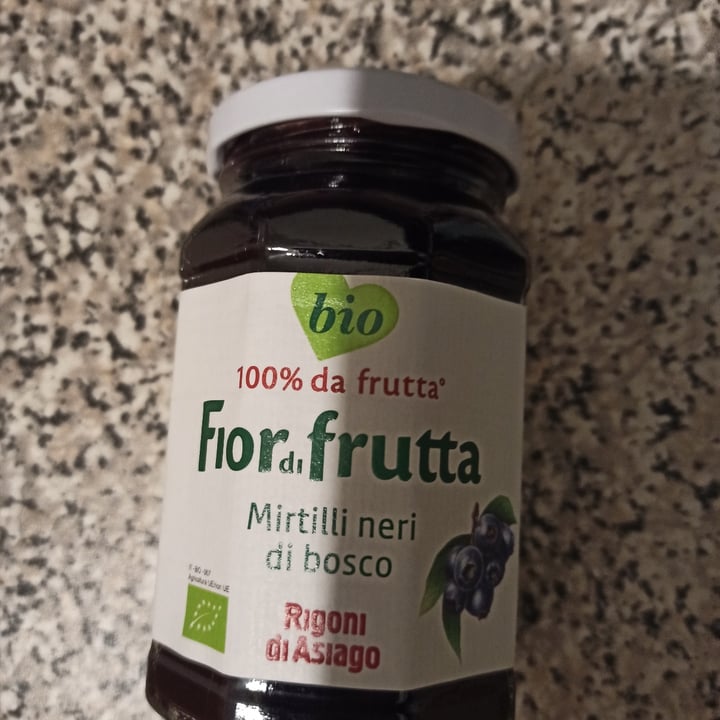 photo of Rigoni di Asiago Blueberry Jam - Confettura Mirtilli neri di bosco shared by @charred on  20 Mar 2022 - review