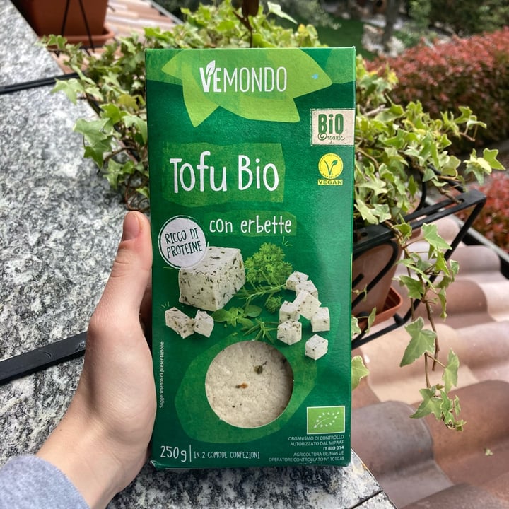 photo of Vemondo Tofu Bio con Erbette shared by @makoto on  22 May 2022 - review