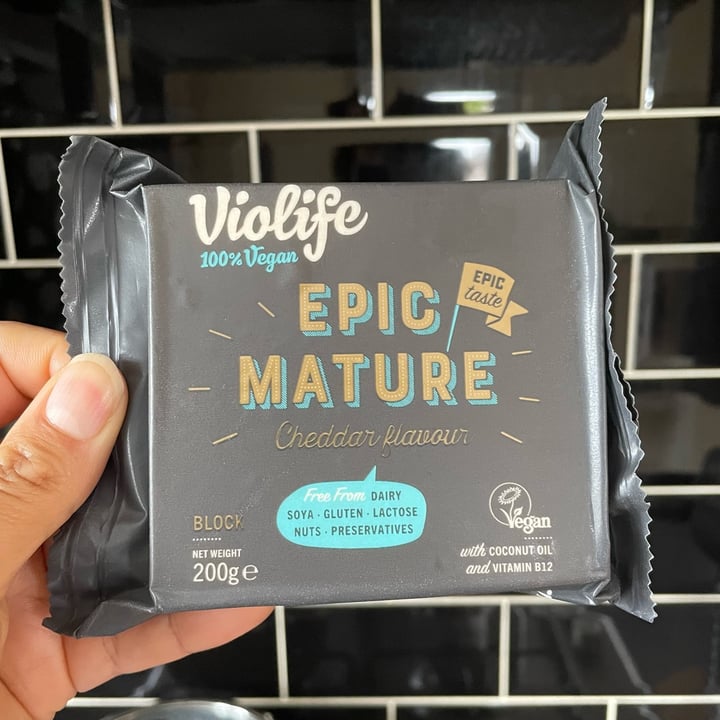 photo of Violife Epic Mature Cheddar Flavour Block shared by @southernveganupnorth on  18 Feb 2022 - review