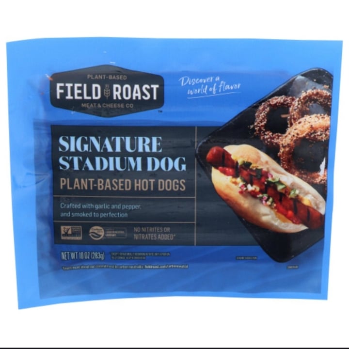 review photo of Field Roast Signature Stadium Dog shared by @blake23634 on 15 May 2022 - review