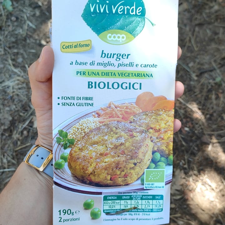 photo of Vivi Verde Coop Burger di Miglio Piselli e Carote shared by @verodna on  19 Aug 2022 - review