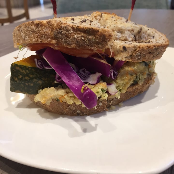 photo of Cedele Bakery Café Quinoa tofu sandwich shared by @holyloewe on  02 Oct 2018 - review