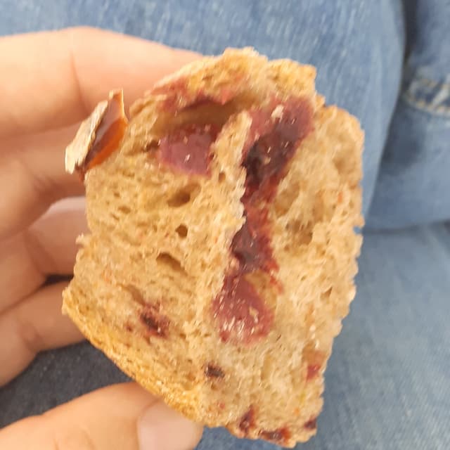 Foto del piatto “Pane autoprodotto alle verdure”