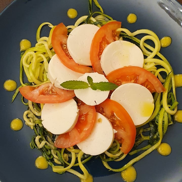 photo of Ristorante Paleosette (Gluten Free) caprese con spaghetti di zucchine shared by @giulia86 on  23 Aug 2022 - review