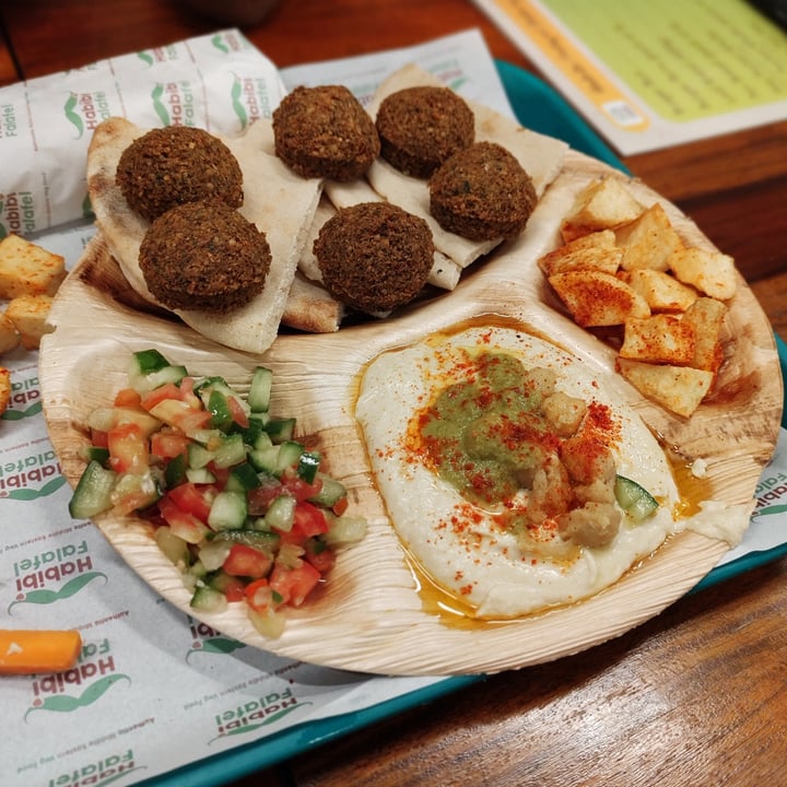 photo of Habibi Falafel Falafel Plate (Whole Wheat) shared by @lol1409 on  16 May 2022 - review