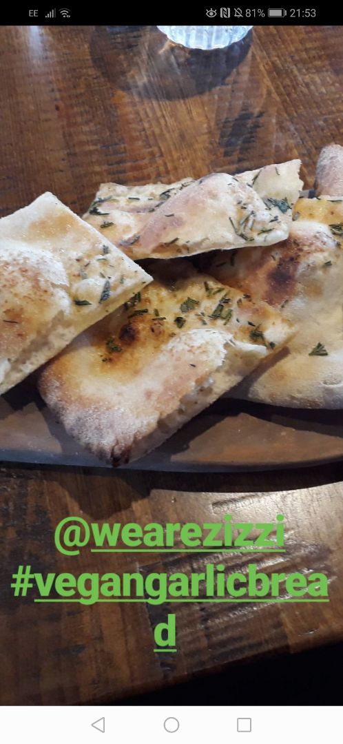 review photo of Zizzi Welwyn Garden City Vegan Garlic Bread shared by @troyehaydentro on 14 Aug 2019 - review