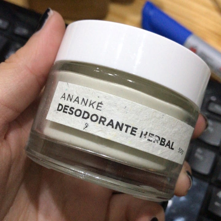 photo of Ananké Desodorante natural shared by @lalucilanatural on  12 Nov 2021 - review