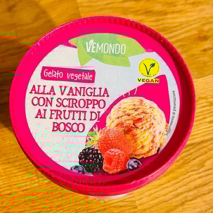 review photo of Vemondo Gelato alla Vaniglia con Sciroppo ai Frutti di bosco shared by @luvi1981 on 11 Aug 2022 - review