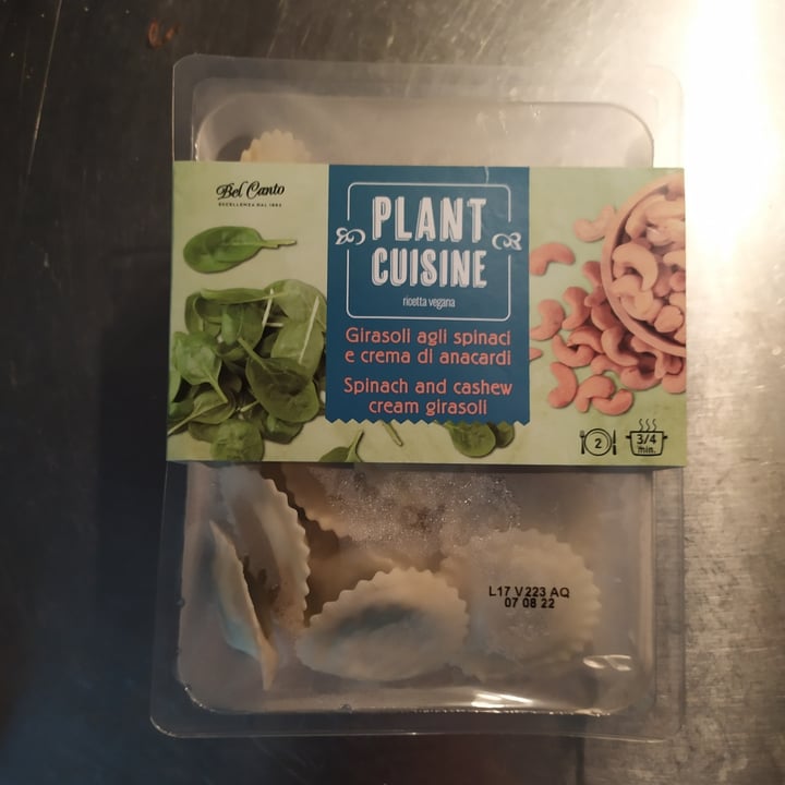 review photo of plant cuisine Girasoli agli spinaci con crema di anacardi shared by @apollonia on 24 Jul 2022 - review