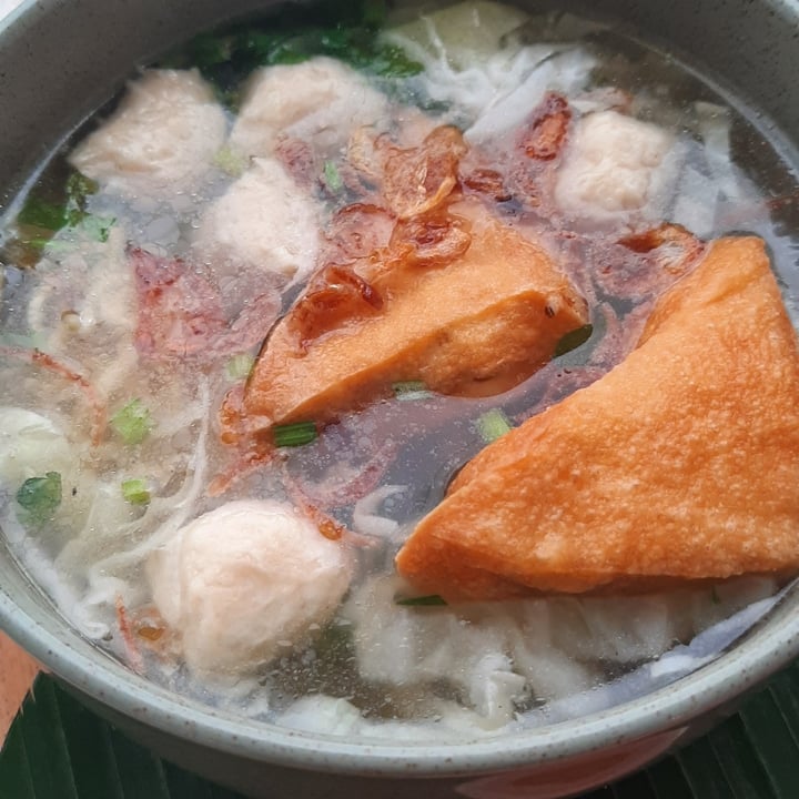 photo of Give Cafe Bakso shared by @plantsfeelthough on  02 Apr 2021 - review