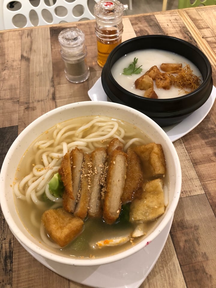 review photo of Nature Cafe Spicy Udon with Fried ‘Chicken’ Cutlet shared by @eritakay on 05 Nov 2018 - review