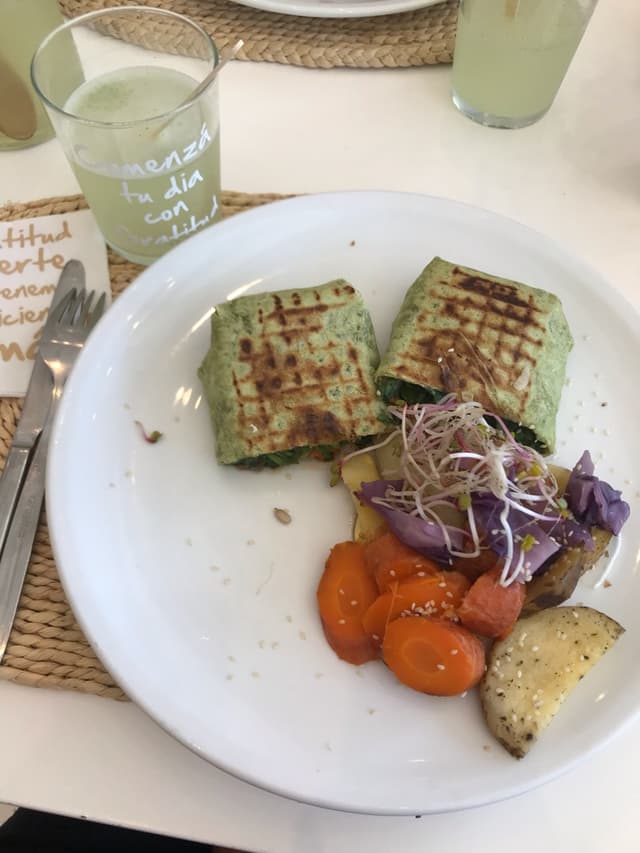 Photo of the dish “Wrap De Espinaca”