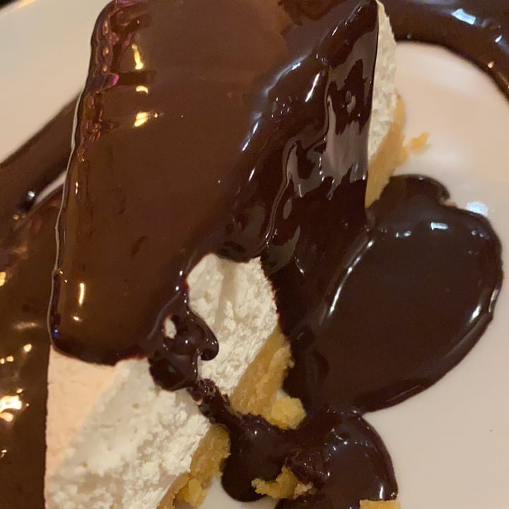 photo of Cavoli Nostri Cheesecake al cioccolato shared by @manuesp on  28 Nov 2021 - review