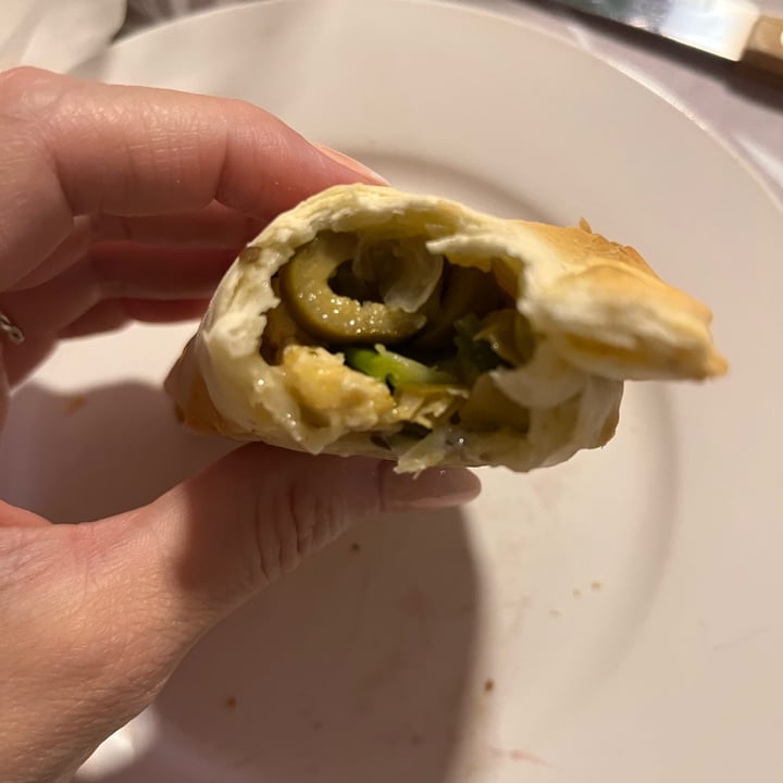 photo of Heaven Vegan Palermo Empanada Nopollo shared by @canica on  20 Mar 2022 - review
