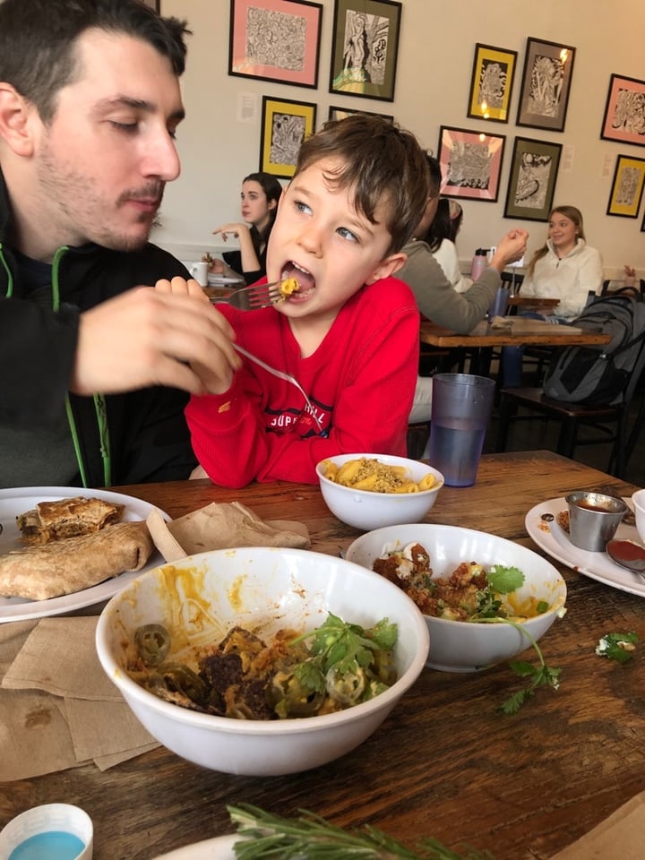 review photo of Lulu's Local Eatery, LLC Mac and Cheese shared by @klc on 13 Jan 2020 - review