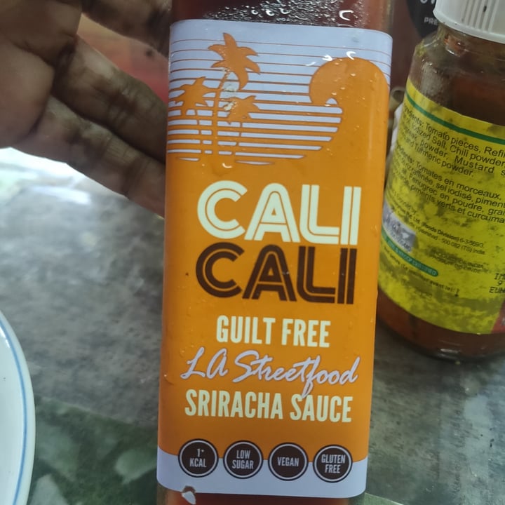 photo of Cali Cali Guilt Free LA Streetfood Sriracha Sauce shared by @anbu on  14 Nov 2021 - review