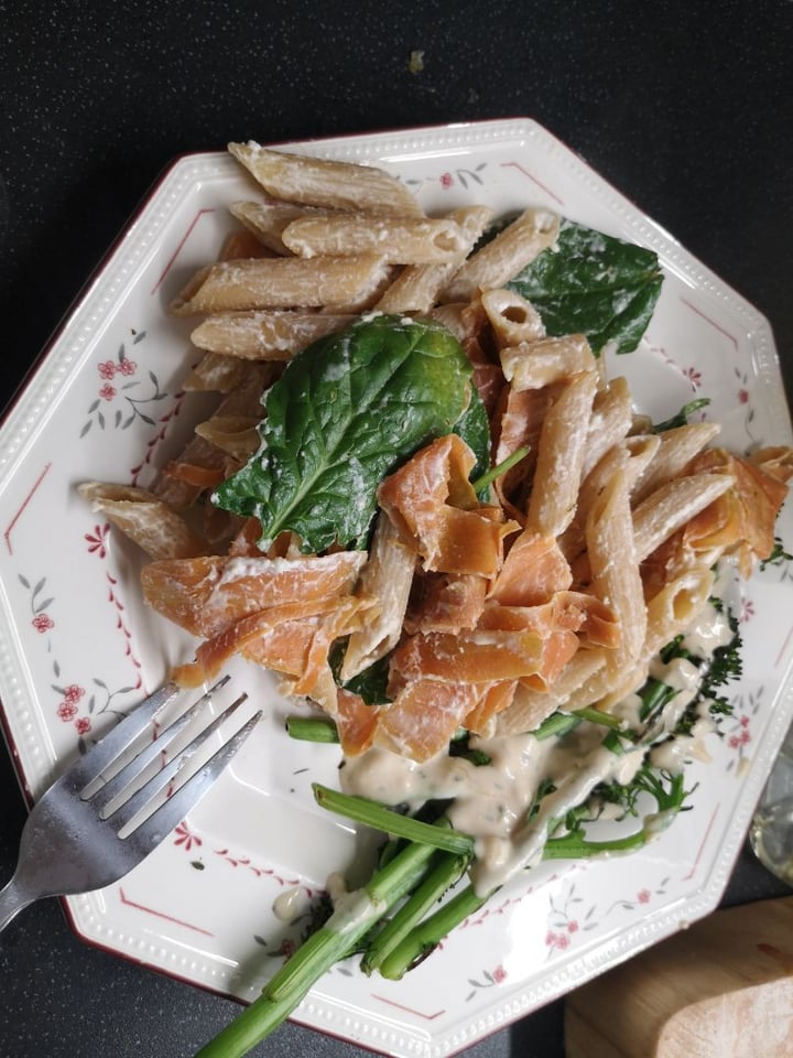 review photo of Nush Almond Milk Cheese Natural shared by @mellyflamingo on 05 Feb 2020 - review