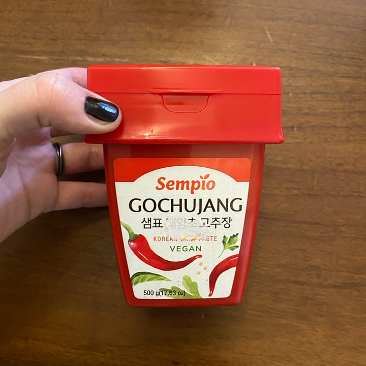 photo of Sempio Gochujang shared by @httpelnrmmln on  26 Mar 2022 - review