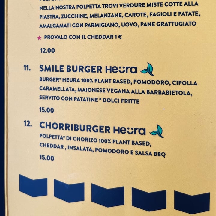 review photo of Hamerica's Smile burger shared by @angieyss on 20 May 2022 - review