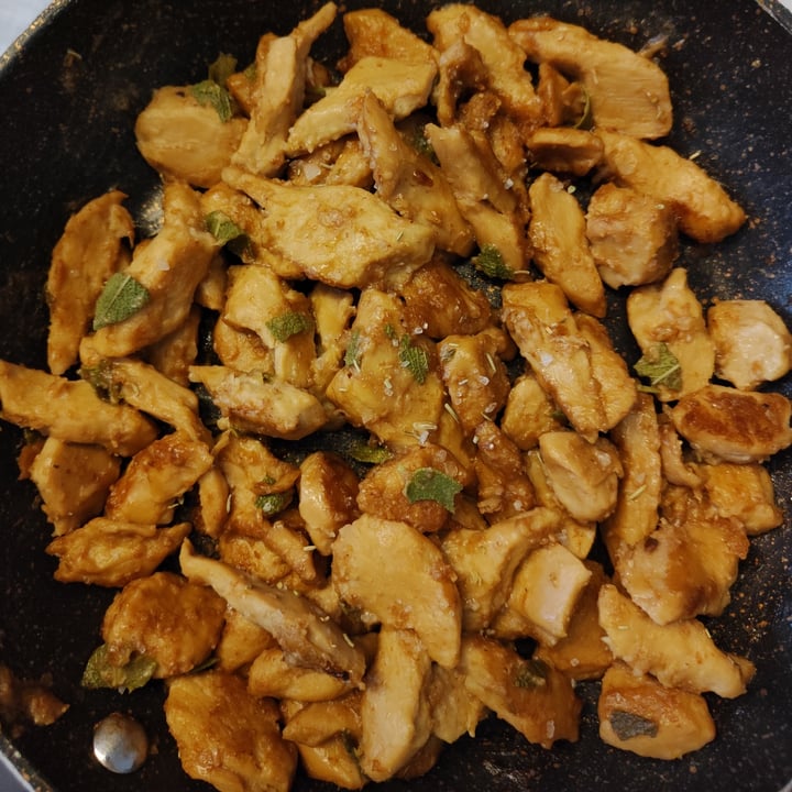 review photo of Planted Planted chicken shared by @callaudia on 03 Jul 2022 - review