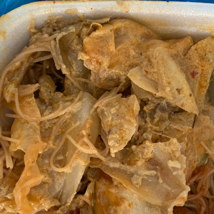 photo of NUS High School Beehoon with vegetables shared by @groytol on  04 Feb 2022 - review