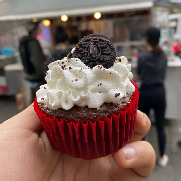 photo of Gatorta Cupcake shared by @robertoarias on  02 Jun 2022 - review