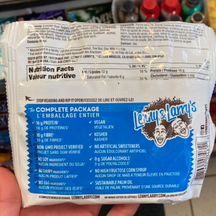 review photo of Lenny & Larry’s Chocolate Chip Snack Size Cookie shared by @silviia on 17 Apr 2022 - review