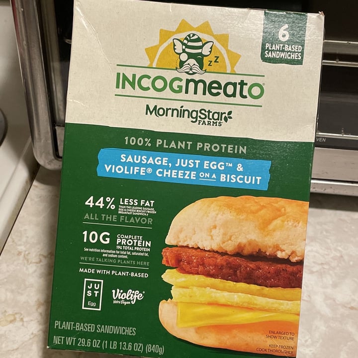 photo of Incogmeato Breakfast sandwich shared by @sarah0129 on  01 Dec 2021 - review