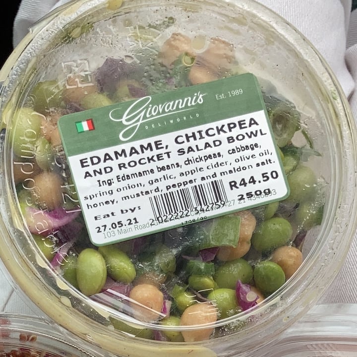 review photo of Giovanni’s Deli Edamame chickpea and rocket salad bowl shared by @amyleigh on 15 Jun 2021 - review