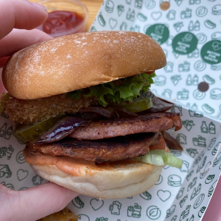 photo of Neat Burger Soho Neat Burger shared by @frangreen on  04 Sep 2021 - review