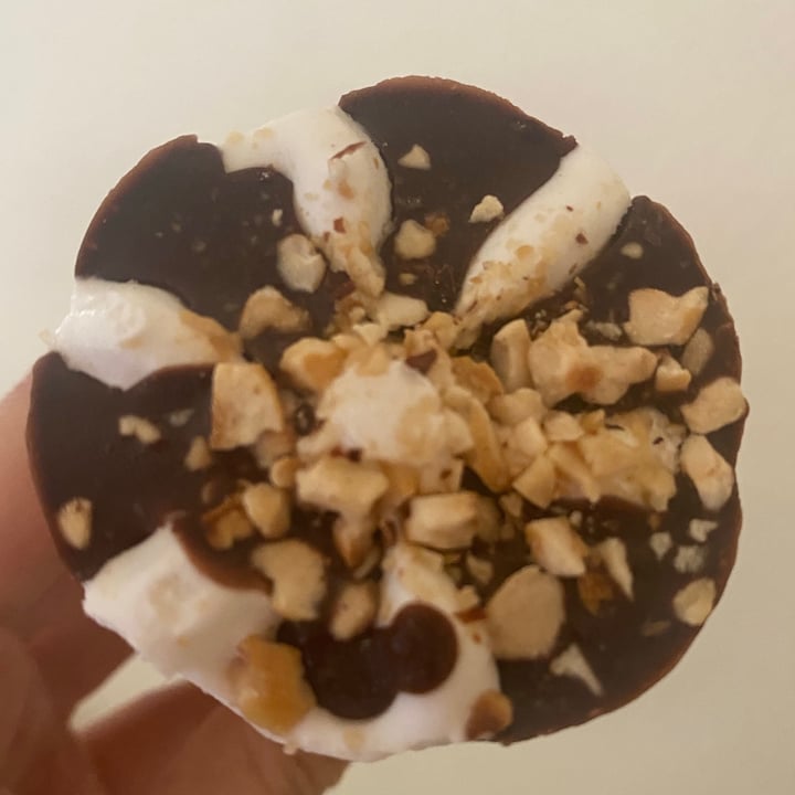 photo of Cornetto Cornetto Dairy Free shared by @delphinesupanya on  22 Feb 2021 - review