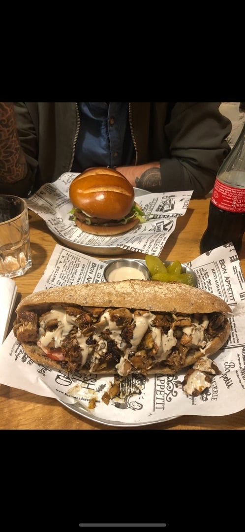review photo of Goodness Jackfruit Shawarma shared by @taliamiri on 30 Mar 2020 - review