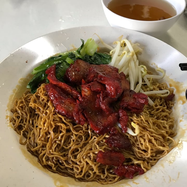 photo of Divine Vegetarian Family Restaurant Dry Noodles shared by @mooleeazzz on  06 Nov 2021 - review