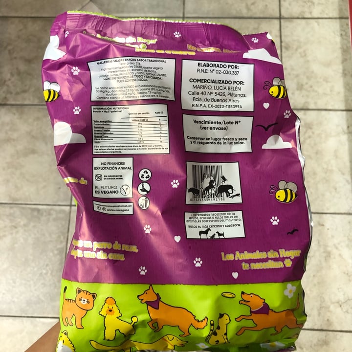 photo of Un Rincón Vegano Vegsnacks Galletas Saladas sabor Tradicional shared by @lolebarbieri on  23 Mar 2022 - review