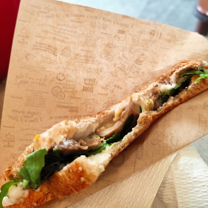 photo of CapaToast Toast vegano shared by @cinnamonmeringa on  14 Feb 2022 - review