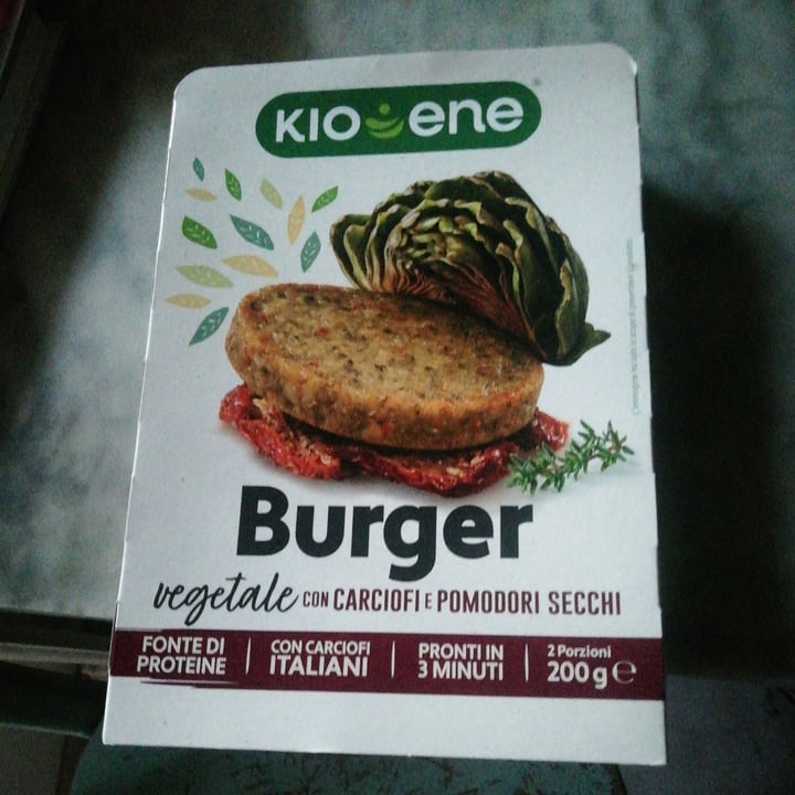 photo of Kioene Burger ai carciofi e pomodori secchi shared by @eledic on  02 May 2022 - review