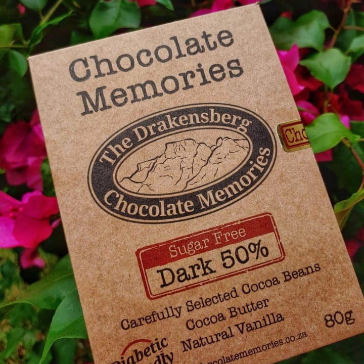 photo of The Drakensburg Chocolate Memories 50% Dark chocolate shared by @demxnthekid on  24 Jul 2021 - review