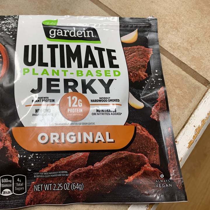 photo of Gardein Ultimate Plant Based Jerky Original shared by @rdyaffe on  03 Oct 2020 - review