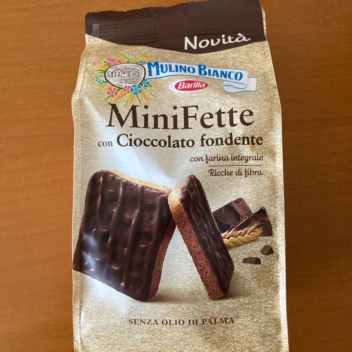 photo of Mulino Bianco Mini Fette Con Cioccolato Fondente shared by @valentinamaso on  19 Mar 2022 - review