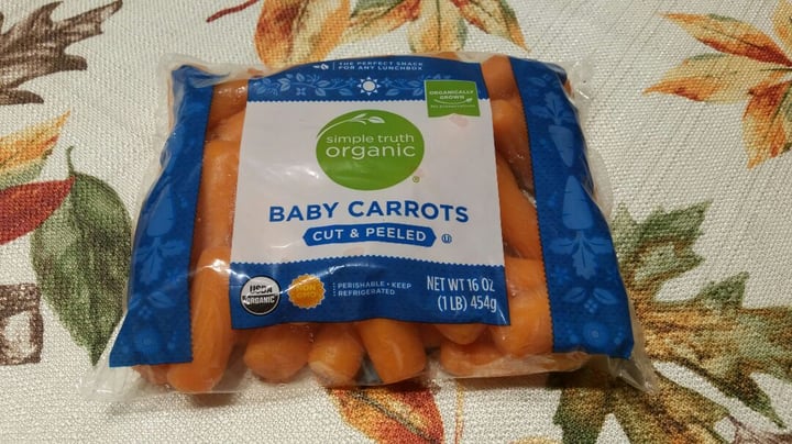 photo of Kroger Marketplace Simple Truth Organic Baby Carrots shared by @agreene428 on  30 Nov 2019 - review