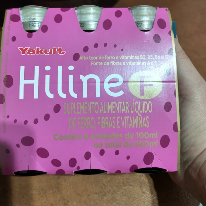 review photo of Yakult Tonyu Suco De Abacaxi Com Soja shared by @carinasombine on 03 May 2022 - review