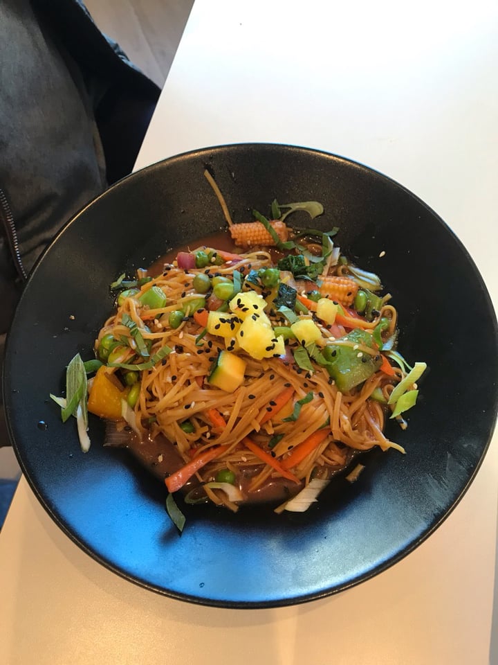 photo of V-THOS Vegetable Stir-fry shared by @marcus on  16 Mar 2019 - review