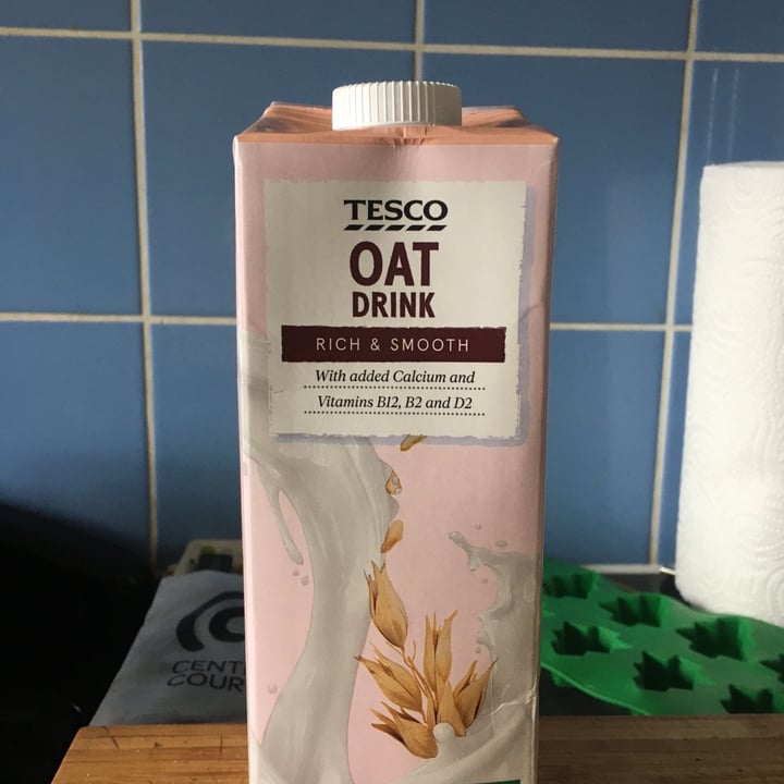 photo of Tesco oat drink shared by @billyalmatteini on  29 Aug 2021 - review