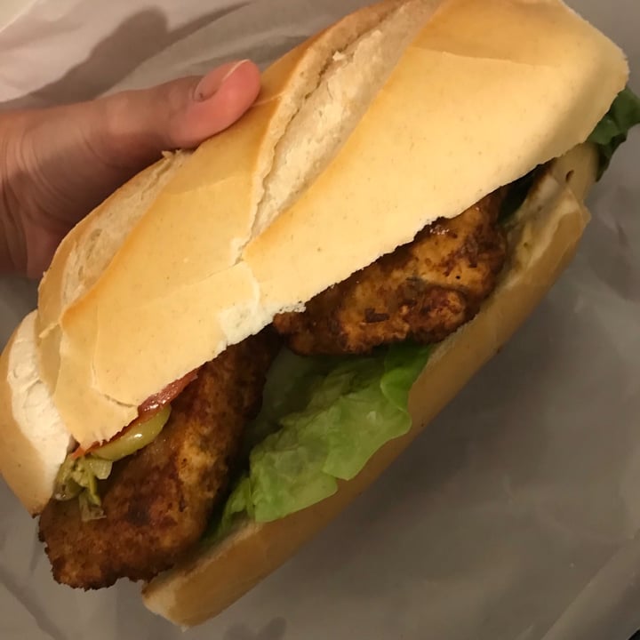 photo of Loving Hut Microcentro Tofu sandwich shared by @moli23 on  17 May 2021 - review