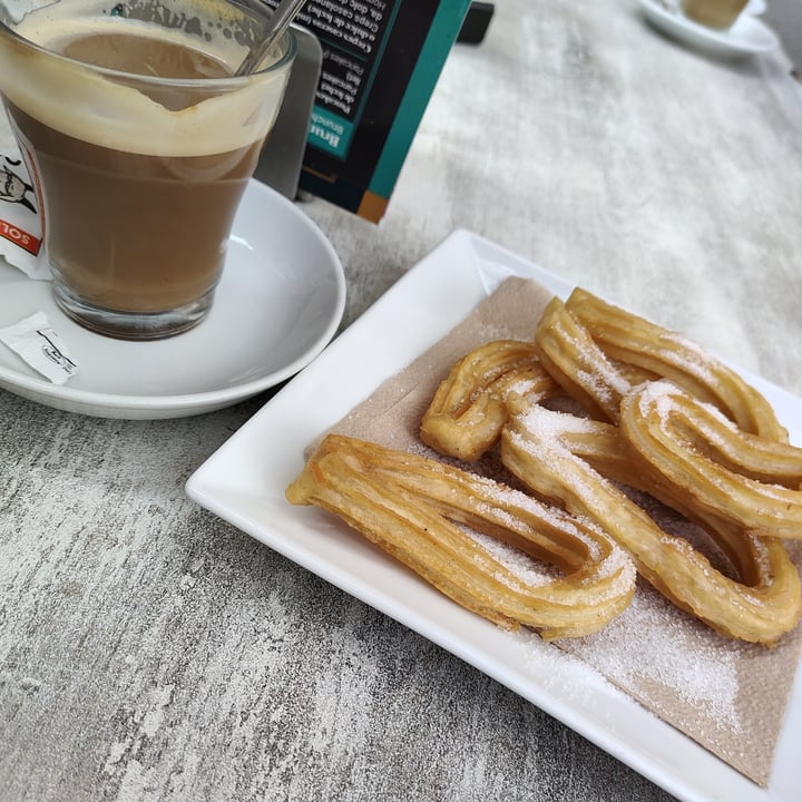 photo of Bar Snack 55 Churros y café con leche de soja shared by @silvia-m on  06 Dec 2022 - review