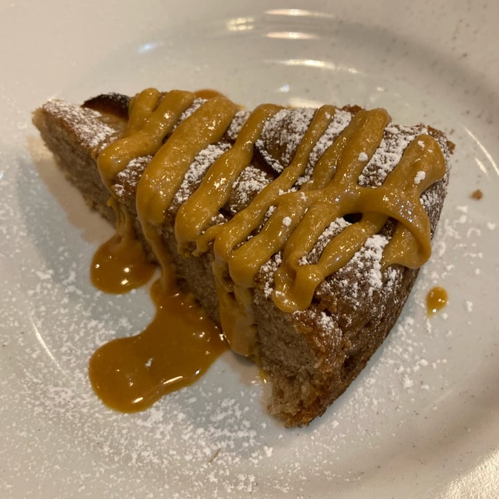 photo of Ma Va' ? Restaurant Roma Torta Di Mele E Caramello Salato shared by @littleflame on  21 May 2022 - review