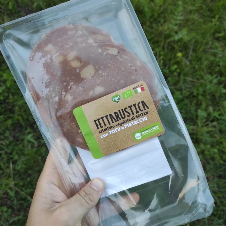 photo of Fettarustica Affettato vegetale di seitan con tofu e pistacchi shared by @tere99 on  04 Jul 2022 - review
