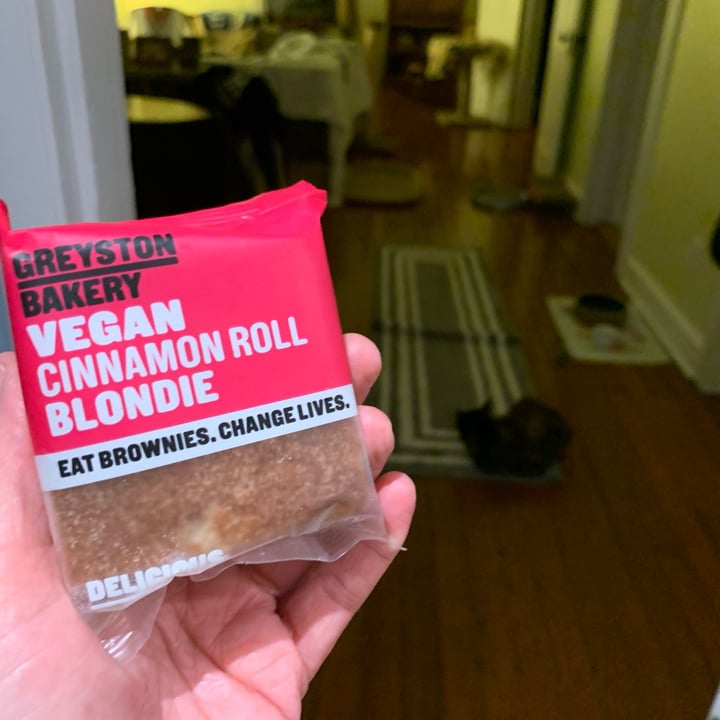 photo of Greyston Bakery Vegan Cinnamon Roll Blondie shared by @allhess on  06 Feb 2022 - review