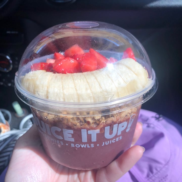 Juice It Up! Rancho Cucamonga, United States Ultimate Acai Bowl Review