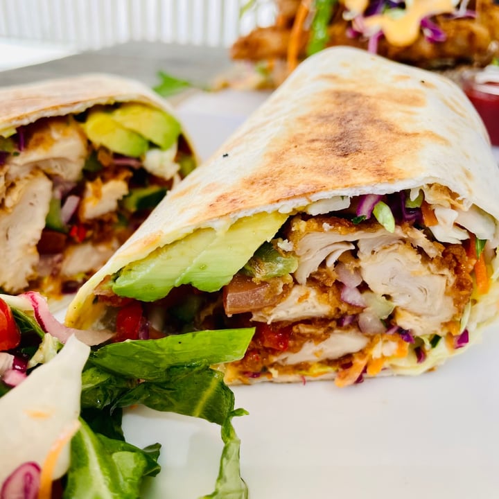 review photo of Knead Bakery Constantia Emporium Buttermilk Fried Chicken Wrap shared by @rozanne on 06 Oct 2021 - review